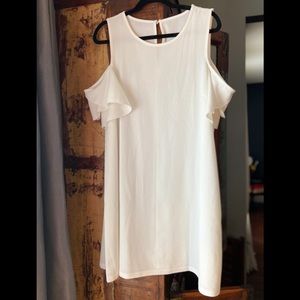 White cold shoulder plus size shift dress